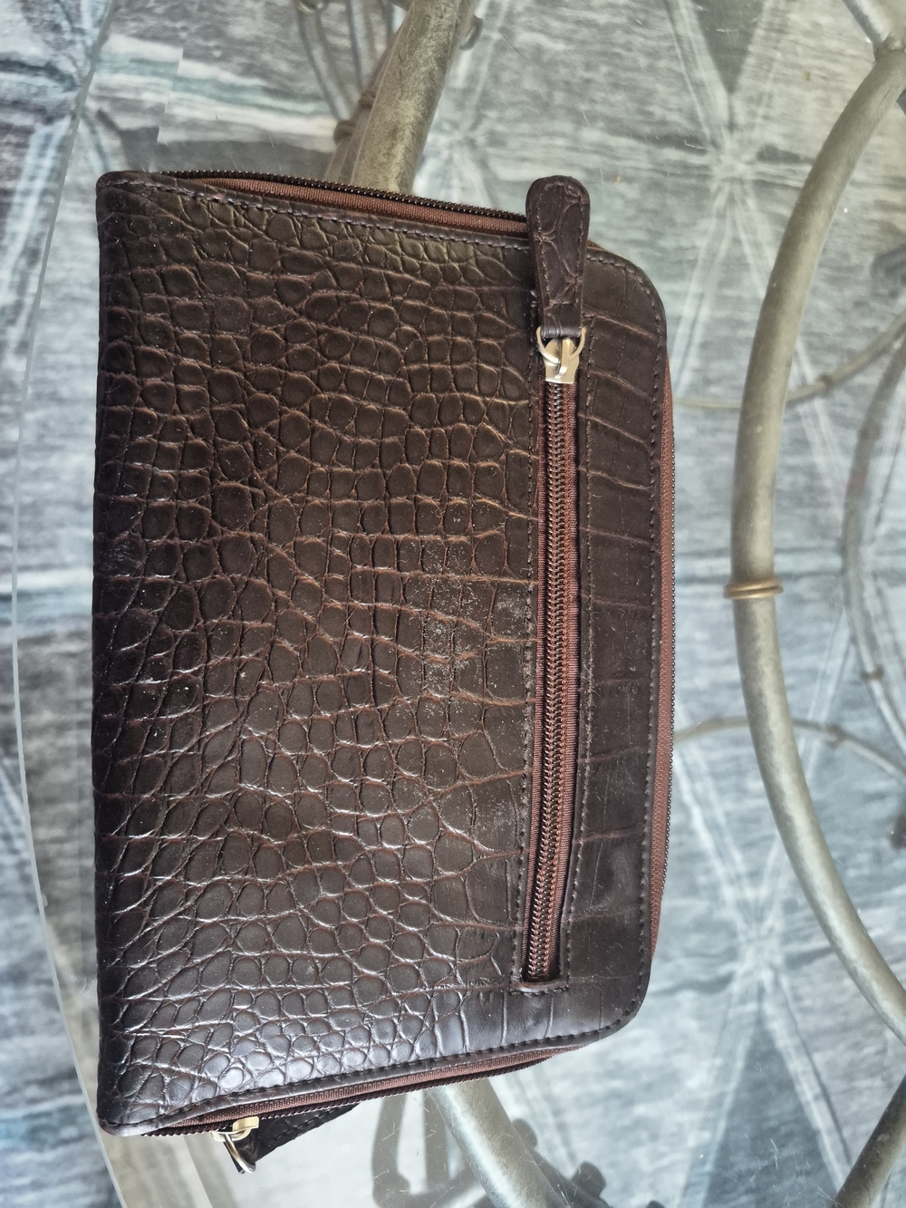 Classic Brown Croc-Embossed Men's Zip Wallet